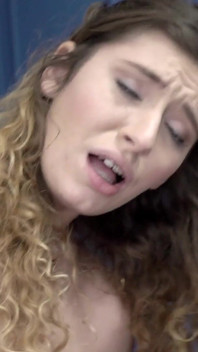 21 Sextreme - Sexy Teen Candice Demelzza Gives a Hot BJ and Fuck with Grandpa Neighbor