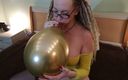 Bad ass bitch: Gold Balloon Popped with Ass
