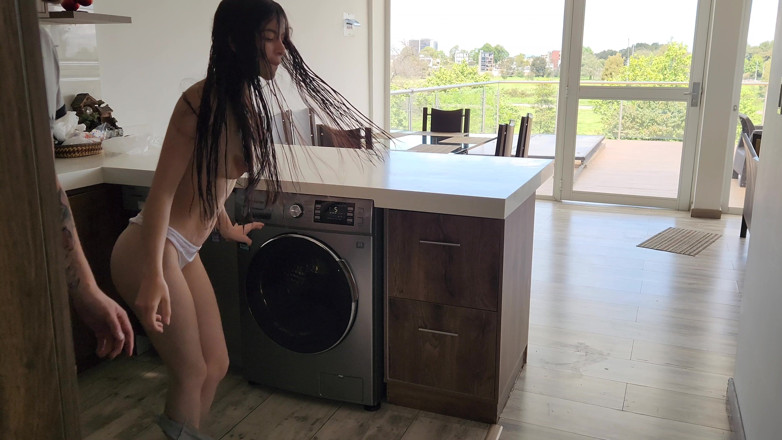 Jopy sex: His Stepsister Needs Help with the Washing Machine, He Helps...