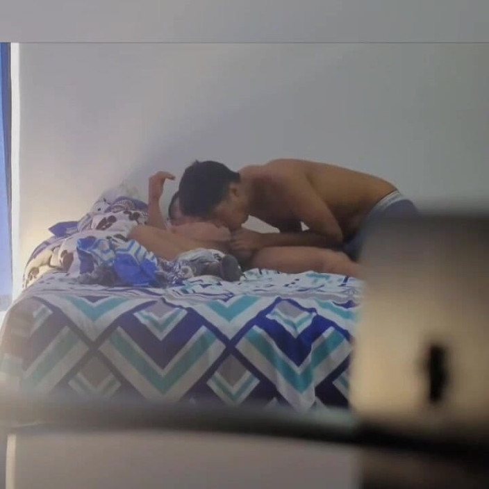 Deiby Latino: インドの義理の兄弟はベアバックをクソ