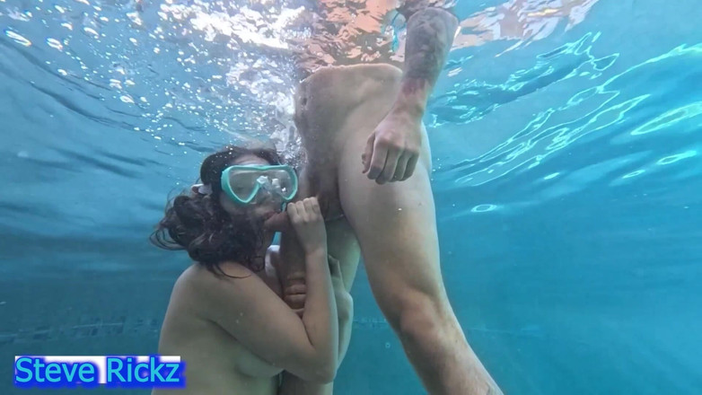 Steve Rickz: Underwater Suck and Fuck - Crazy Swimming Pool Sex - Steve Rickz,...