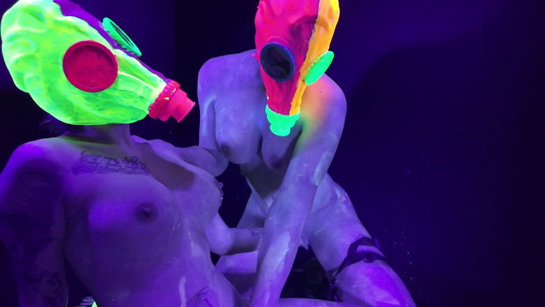 EdgesOfReality: 흑인 대물 자지에게 따먹히는 거유 밀프