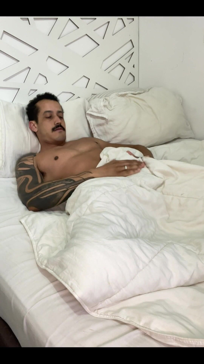 Pedro Surf: Come to Bed!