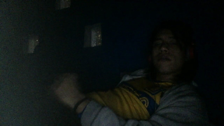 AlexAlejandro13: Uomo maturo nelle prime ore del mattino