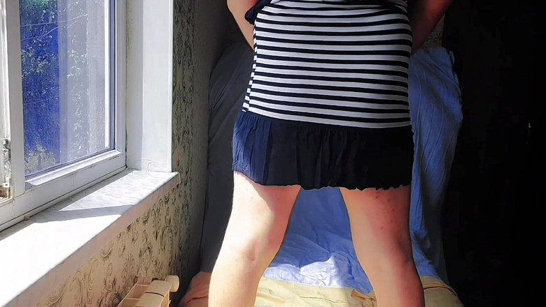 Kitty_Cross: Mini पोशाक, अधिकतम छेड़-चिढ़ाना