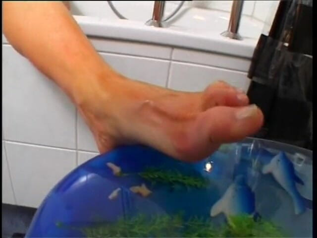 Horny Two really wet MILFs: Alluring blonde babe masturbates in the bathroom
