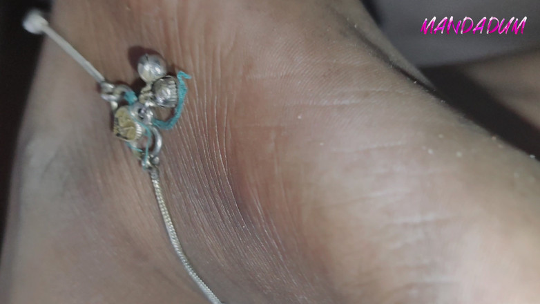 Mandadum: Gorąca wiejska macocha jest sama w swoim domu