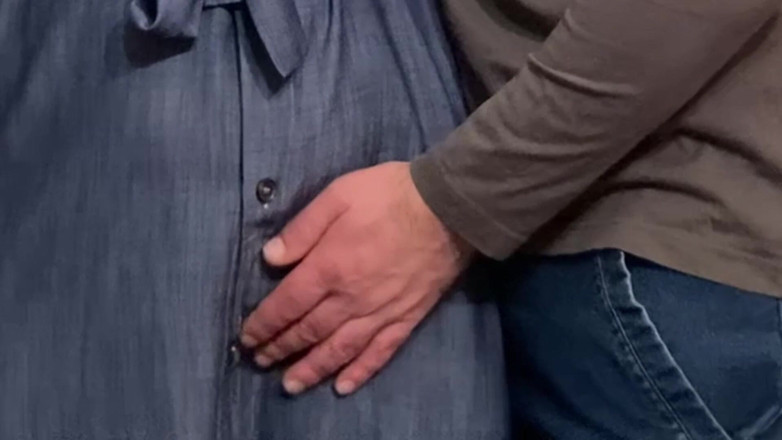 PriyaNaavya: Perv nevlastní bratr tře moji kundičku v metru