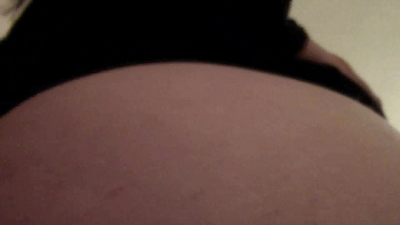 Femdom Austria: Zbliżenie dużego tyłka bogini Gloris