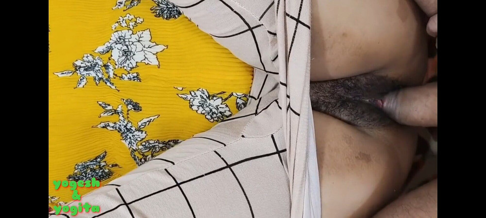 Yogita: Mládí Yogity Bhabhi, Sexy žhavá mládež Yogity Bhabhi