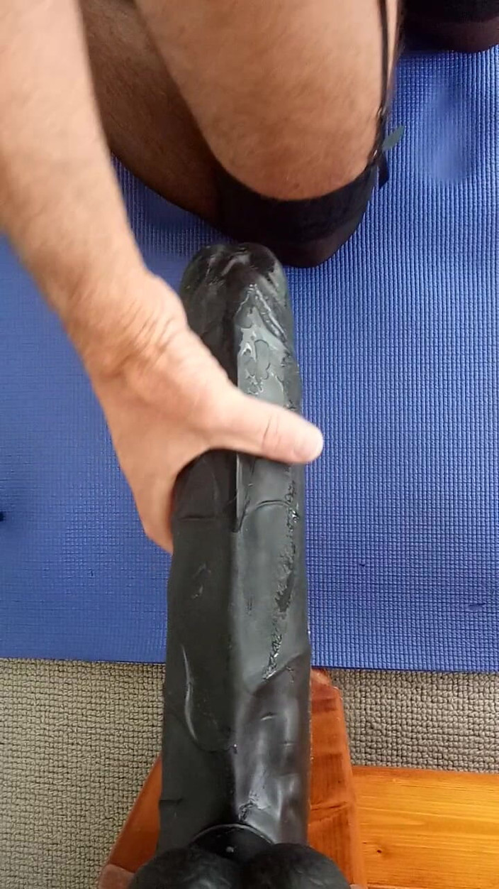 dragontrainer5: Crossdresser berbogel dildo dubur besar 7