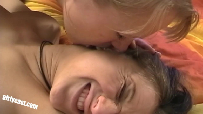 Girlycast: Katharina, Janina &amp; Anna - eerste lesbische trio