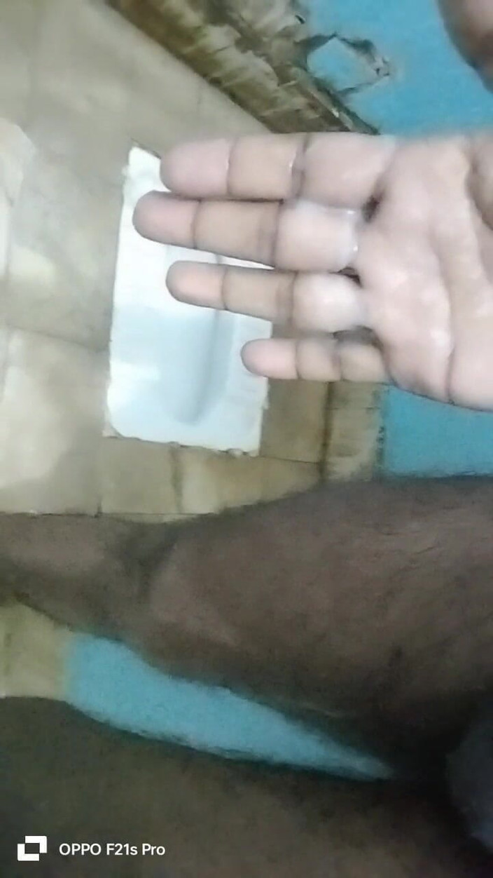 Antya bhabhi's sluts: コックにしがみつく