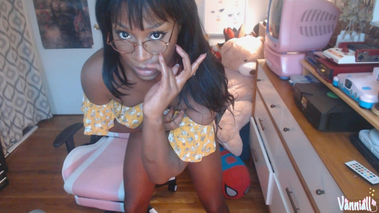 Vanniall: Ebony Trans Girl Next Door Vanniall Lifts Her Sundress to...