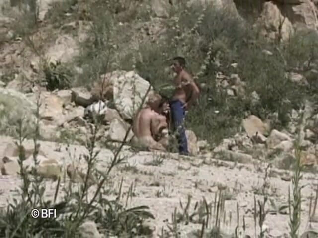 Hardcore Lovers: O tipă brunetă prețioasă vrea orgasme multiple