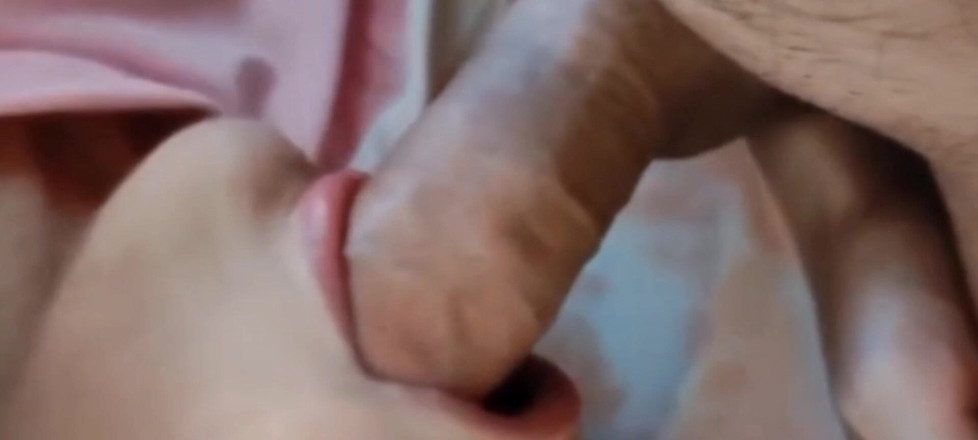 Hotlia: 자지를 빨고 빨아주기