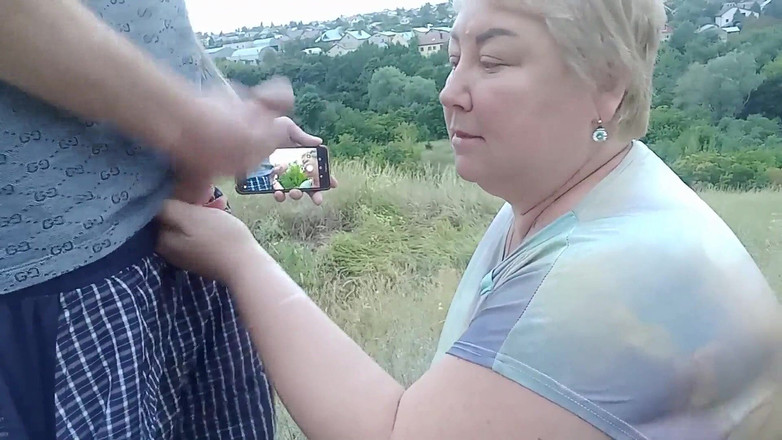 Zona901: Masturbuji ptáka v parku a stříkám do pusy děvky