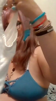 Lihatlah toket besar telanjang ta tas pantat lebar seksi seksi