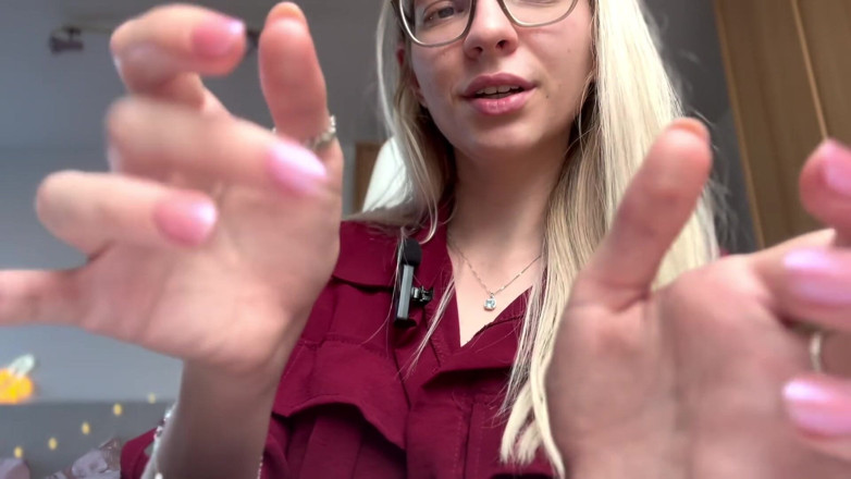 Goddess_Bella_Rae: Böses mädchen bestraft dich mit Kitzeln, Asmr