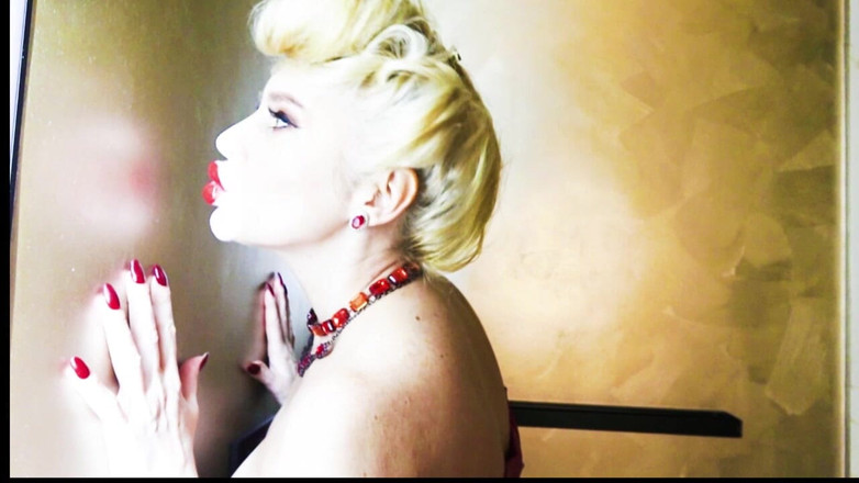 Goddess Celine: JOI Kisses