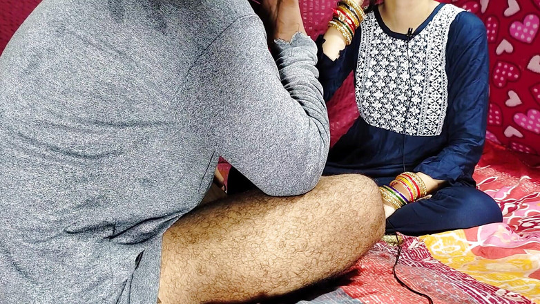 KavitaBhabhi: Kayınpeder yeni evli genç kızı sikiyor