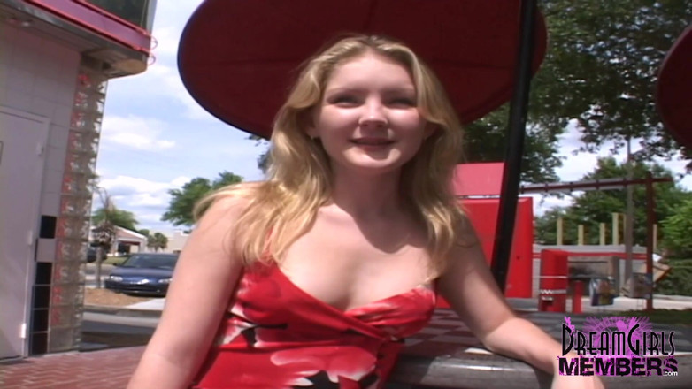Dream Girls: All Natural Cutie Bares All in Open Public Spots