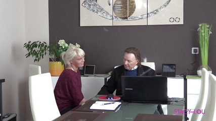 Pinkzilla Media: Погана дівчина на репетиторство