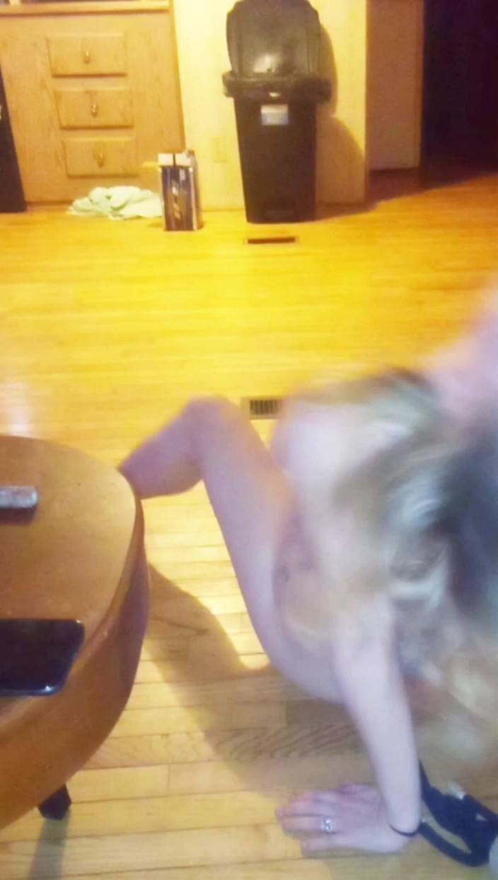 JolisaXXX: Wifey Being Playful with Hubby