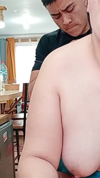 I Couldn't Stand It! My Sexy Stepmom with a Huge Ass Teased Me and I Fucked Her on the Counter