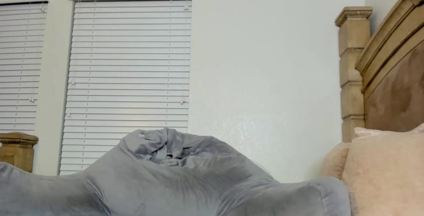 Josie4yourpleasure: Stream začal 17.04.2021 03:57 Hai