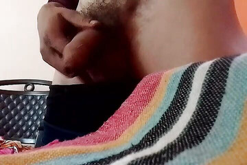 Gangbang straight: Cậu bé khỏa thân và con cu đầy lông xinh đẹp của...