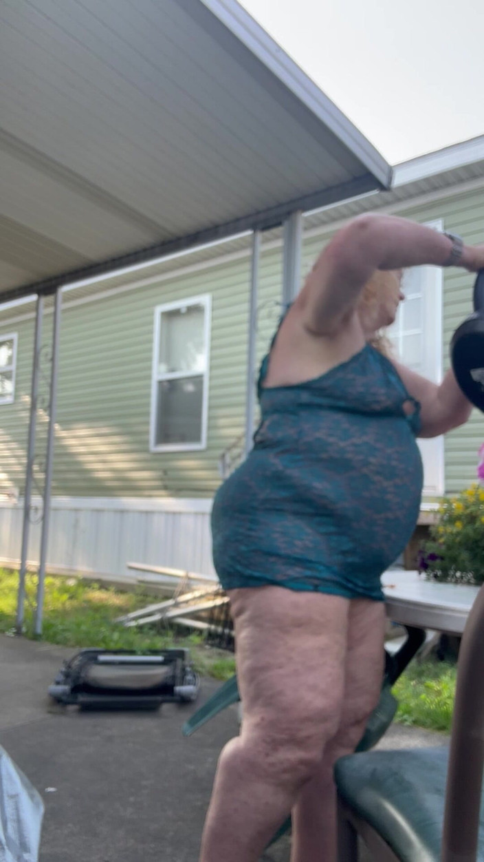 Big Ass 4 U: Acqua il mio giardino cattivo