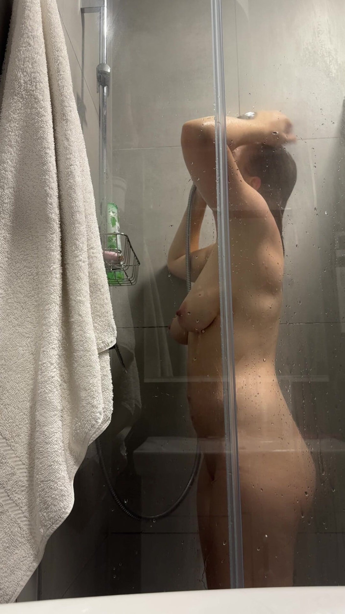 SweetLucy96: Beautiful Nipples