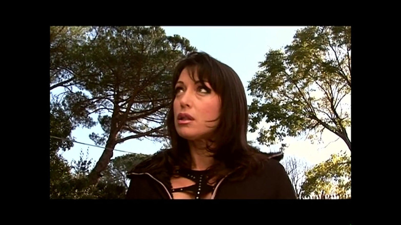 69 Italian District: Bardzo Specjalny Okręg Policyjny (pełna wersja filmu w HD)