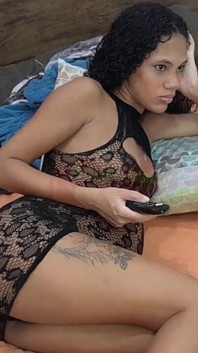 Beautiful Pregnant Woman Masturbates to Orgasm with a Vibrator During a Solo Session