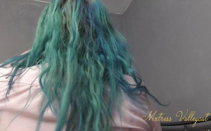 Mxtress Valleycat: Hair fall