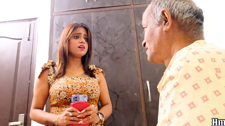 Hotmaster: Indischer desi, alter mann fickt zu der freundin seines stiefsohns