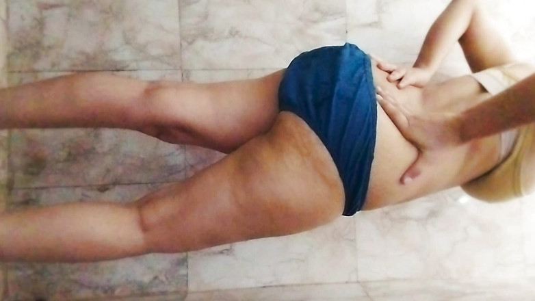 Riyathakur: パート1熱いリヤがアナルを射精させるビデオ。マスターベーション