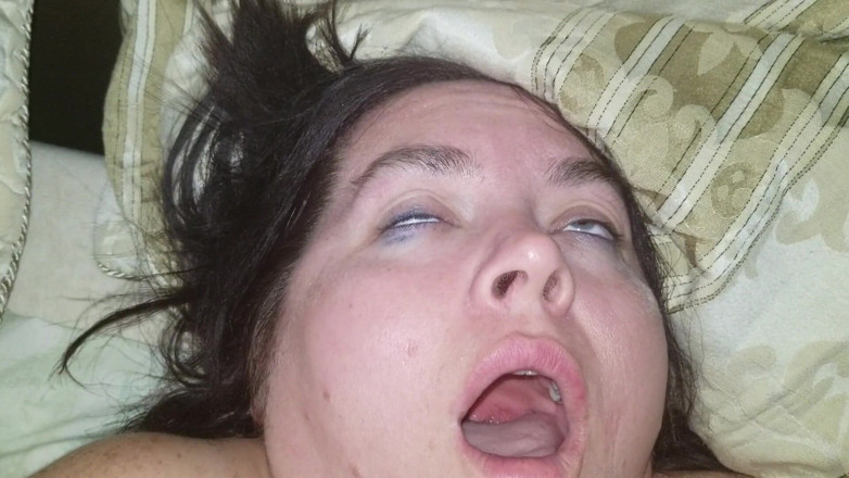 SexyNEBBW: Sexy BBW uses dildo and gets fucked