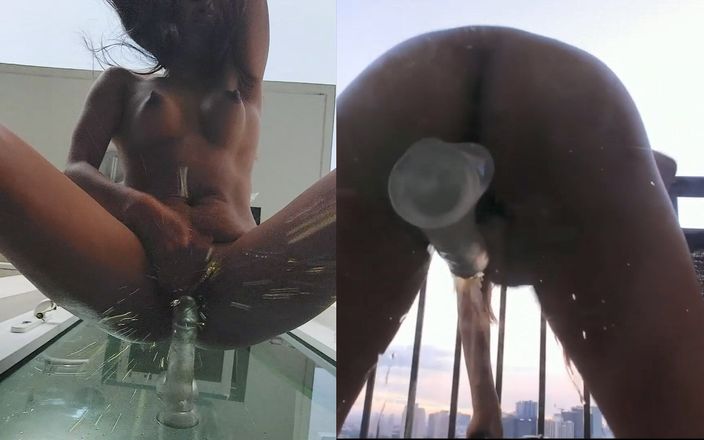 Sexy gaming couple: Pertunjukan webcam gadis hot di balik balkon sampai muncrat dari...
