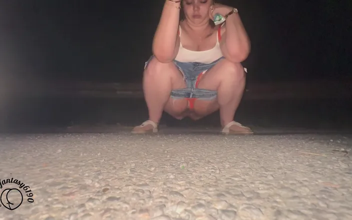 Your fantasy studio: Roadtrip Outside Pee Compilation