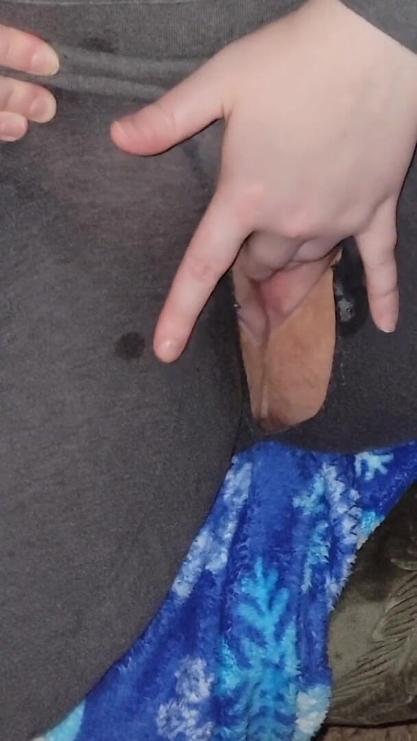 Big Booty Beauty: Big booty beauty's fat wet pussy lips get teased through...