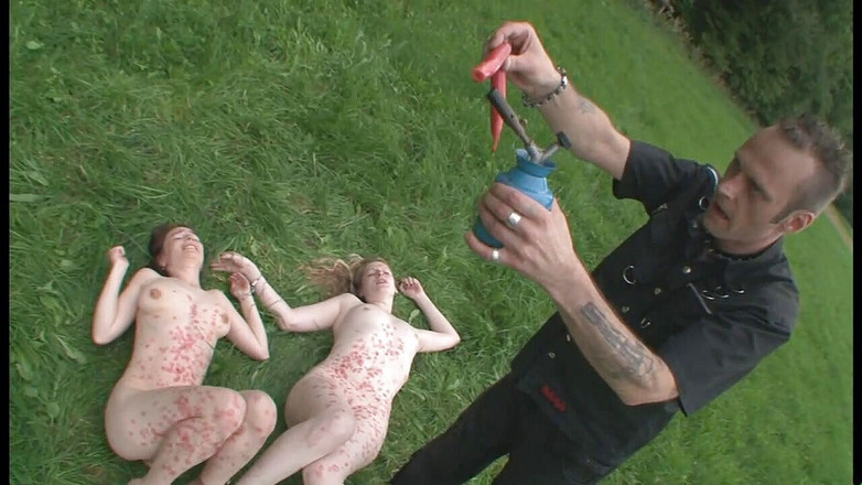 Absolute BDSM films - The original: Làm nhục trong công viên