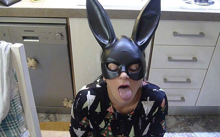Fuck me like you hate me: I‘m Just a Cum Dump for Men Bunny Mask
