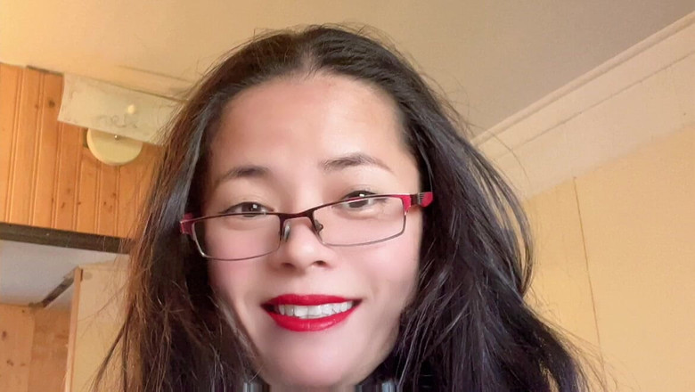 sweethanajapanese: İşeyen amcık ıslak kir hana chan sevimli küçük vücut