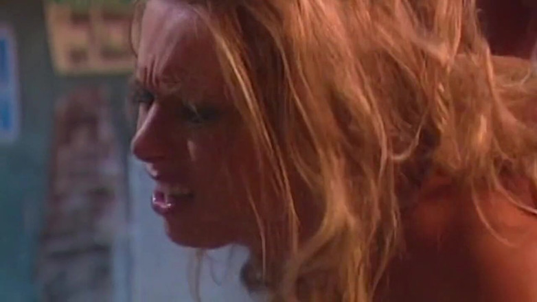 ORGASMX: Penetrare Anală Retro Cu MILF Slut