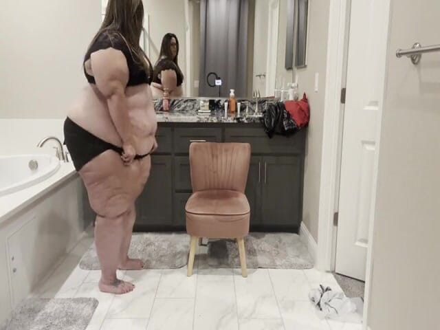 Plump Paradise: Tombul cenneti: kostümlü rol yapma azdırma (sd)