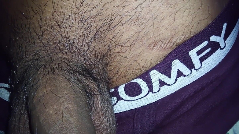 Om Kumar: 내 자지를 빠는 걸레년