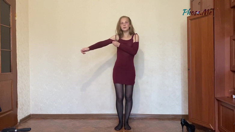 Pantyhose me porn videos: Stacy Modeling Dresses in Black Pantyhose