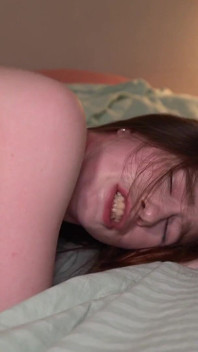 He Got Out of the Shower with a Standing Dick and Started Fucking His Girlfriend's Wet Pink Pussy